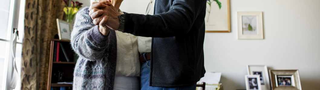 afbeelding Senior Couple Dancing Together 2025 02 10 04 03 43 Utc